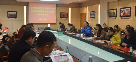 成都現(xiàn)代工業(yè)港非公企業(yè)黨建組團(tuán)到成都彩虹集團(tuán)交流黨建工作