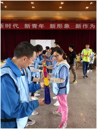成都彩虹集團新青年拓展活動