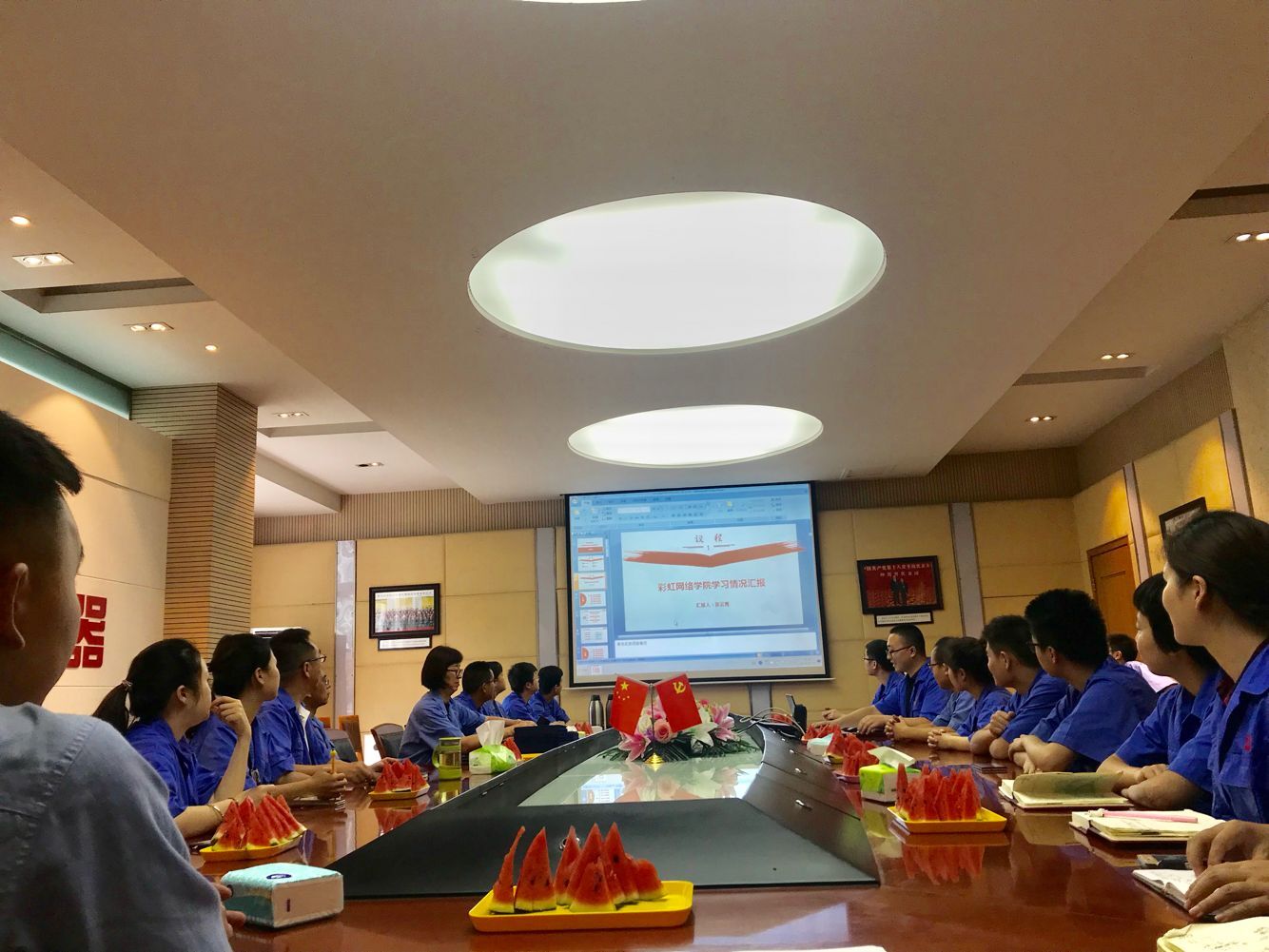 成都彩虹集團網(wǎng)絡學院2019屆結業(yè)典禮